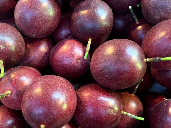 怒江農(nóng)特產(chǎn)百香果產(chǎn)地直供 怒江農(nóng)特產(chǎn)百香果產(chǎn)地直供